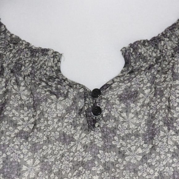 CONVERSE ONE STAR Gray & Cream Sheer Floral Top - Picture 3 of 7